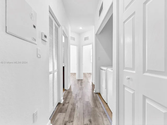 300 SE 37th Ter, Homestead FL 33033