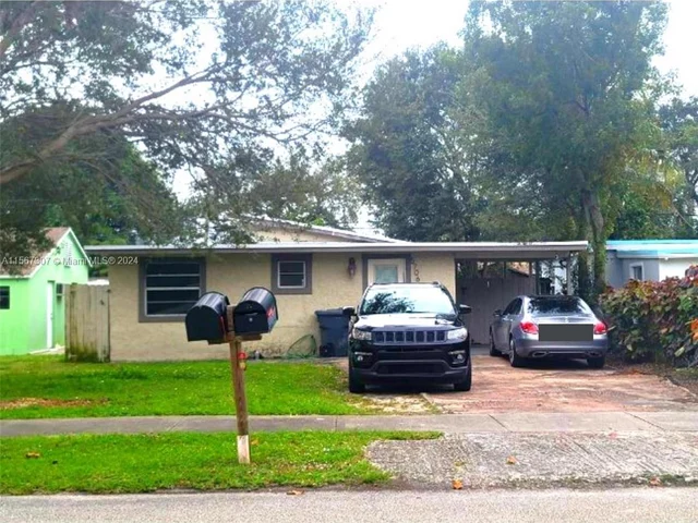 5706 Arthur St # 1, Hollywood FL 33021