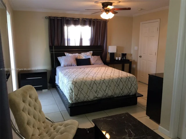 6427 Dewey St # 0, Hollywood FL 33023