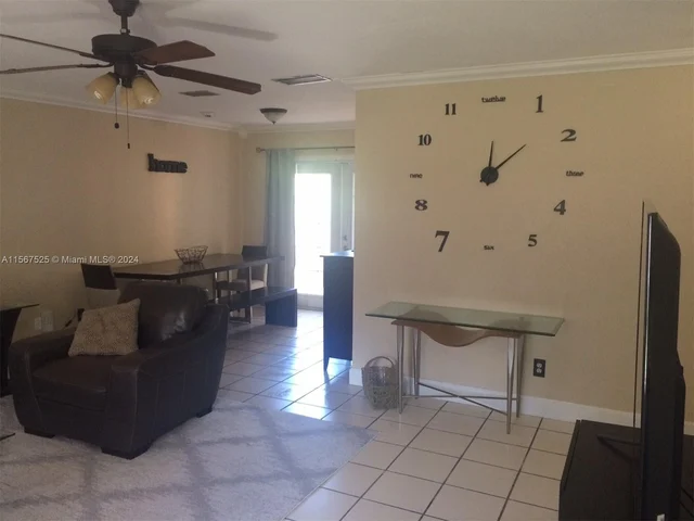 6427 Dewey St # 0, Hollywood FL 33023