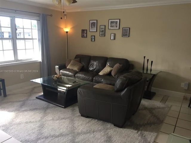 6427 Dewey St # 0, Hollywood FL 33023