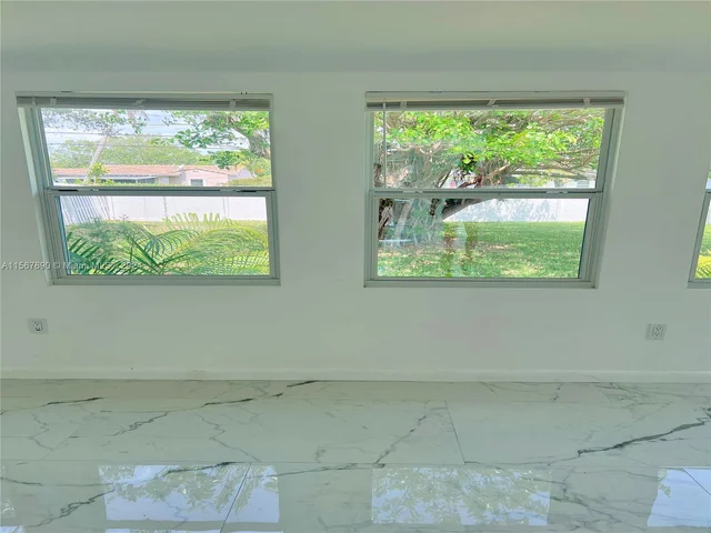 1427 Adams St, Hollywood FL 33020