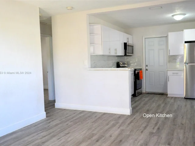 5700 SW 38th St, Davie FL 33314