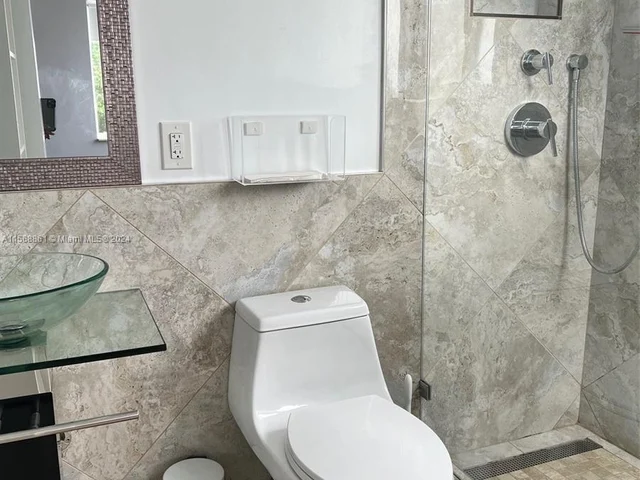 225 SE 16th Ave # 4, Fort Lauderdale FL 33301