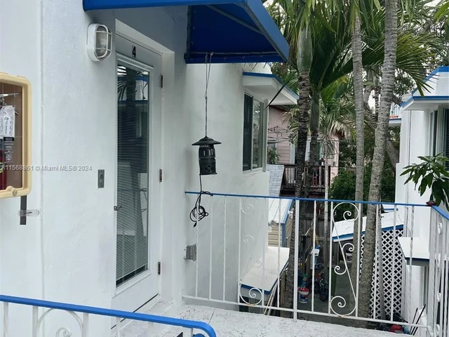 225 SE 16th Ave # 4, Fort Lauderdale FL 33301