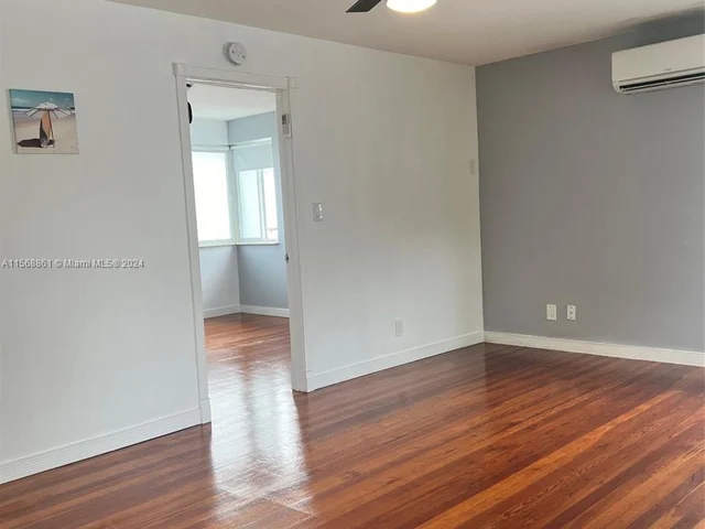 225 SE 16th Ave # 4, Fort Lauderdale FL 33301