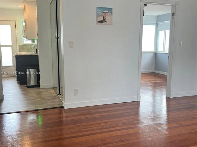 225 SE 16th Ave # 4, Fort Lauderdale FL 33301