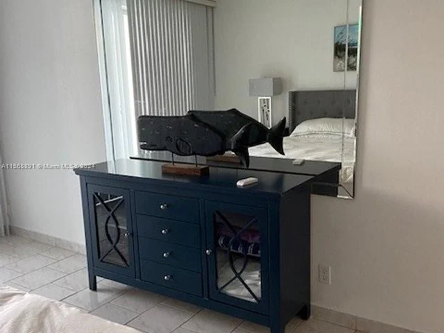 1801 S Ocean Dr, Hallandale Beach FL 33009