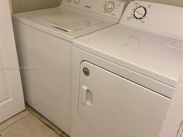 4151 San Marino # 207, West Palm Beach FL 33409