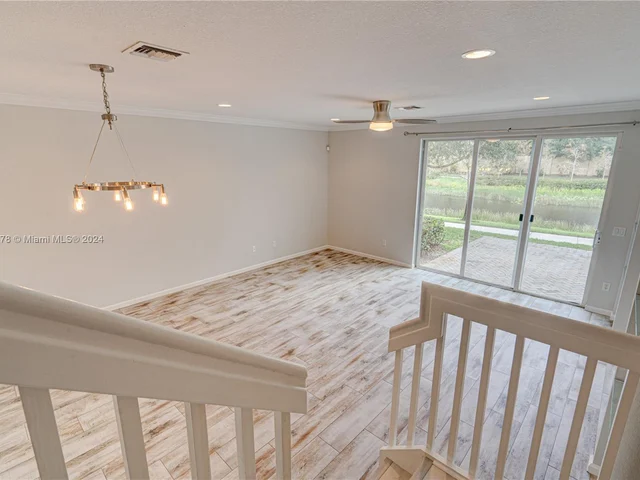 5919 Monterra Club Dr, Lake Worth FL 33463