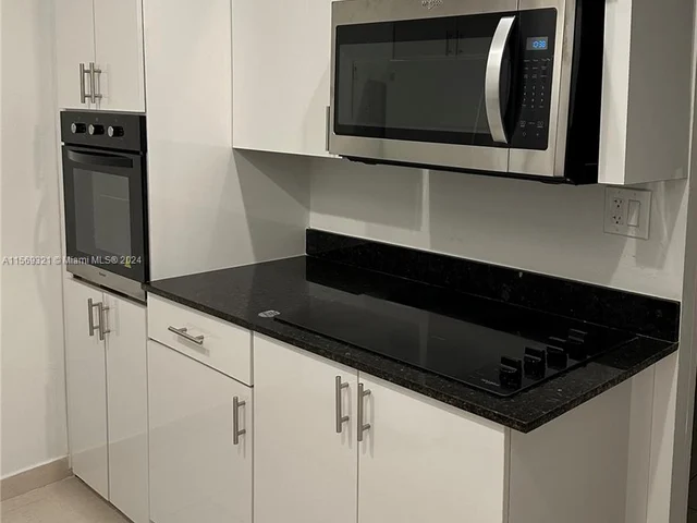 5400 Orduna Dr # 5400, Coral Gables FL 33146