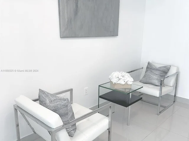 350 S Miami Ave # 1215, Miami FL 33130