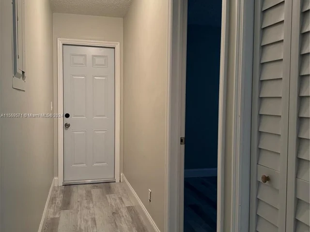 1631 Johnson St, Hollywood FL 33020