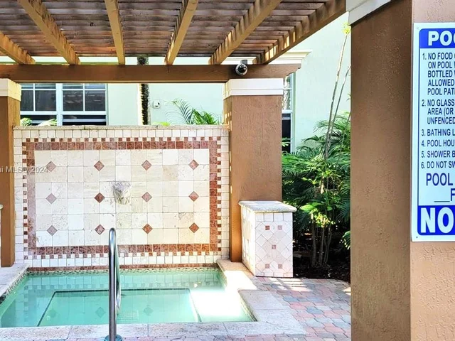 1900 Van Buren St # 110B, Hollywood FL 33020