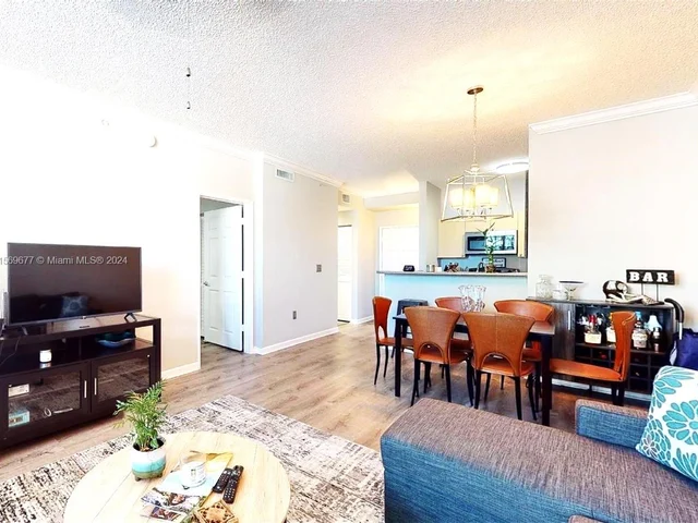 1900 Van Buren St # 110B, Hollywood FL 33020