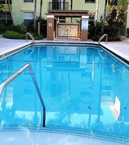 1900 Van Buren St # 110B, Hollywood FL 33020