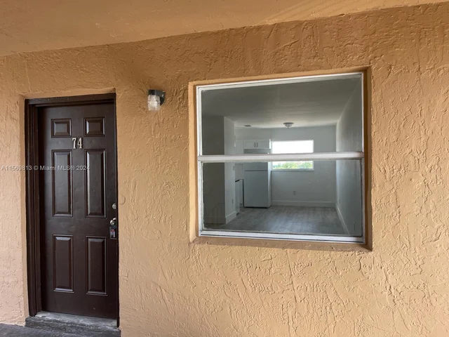 5441 W 24th Ave # 34, Hialeah FL 33016