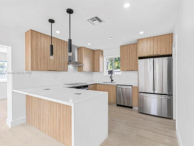 1116 N 31st Ave, Hollywood FL 33021