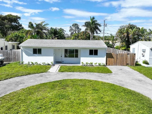 1116 N 31st Ave, Hollywood FL 33021
