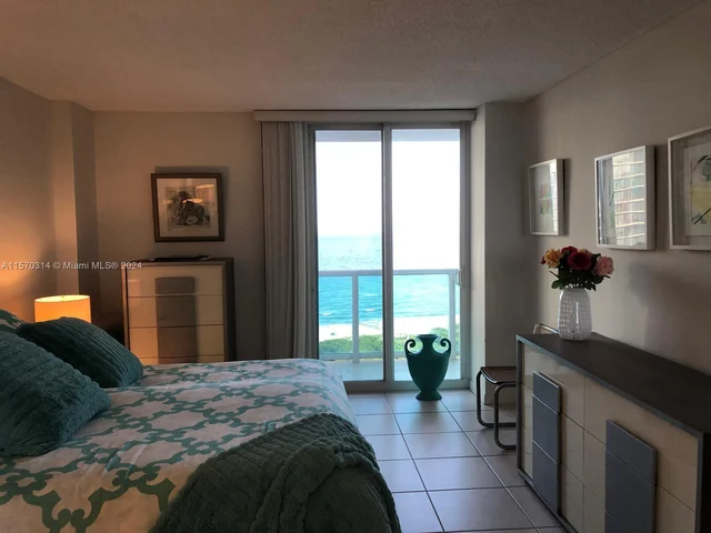100 Bayview Dr # 1910, Sunny Isles Beach FL 33160