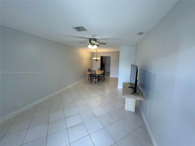 2161 NE 42nd St # 2a, Lighthouse Point FL 33064