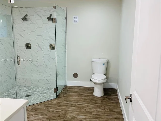 4924 SW 90th Way, Cooper City FL 33328