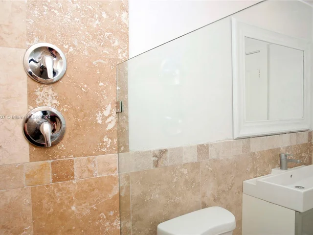 223 S 17th Ave # 4, Hollywood FL 33020