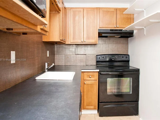 223 S 17th Ave # 4, Hollywood FL 33020