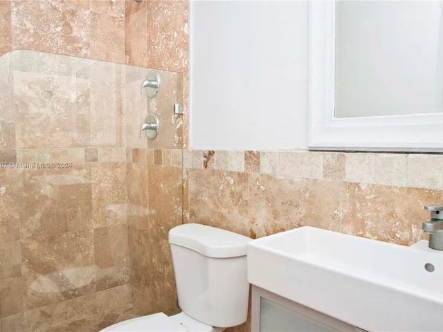 223 S 17th Ave # 4, Hollywood FL 33020