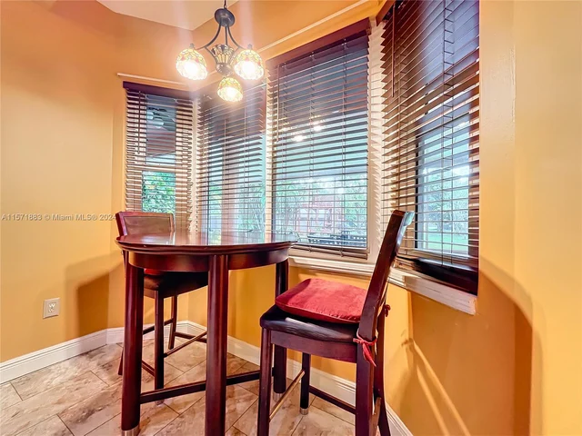 21501 SW 187th Ave, Miami FL 33187