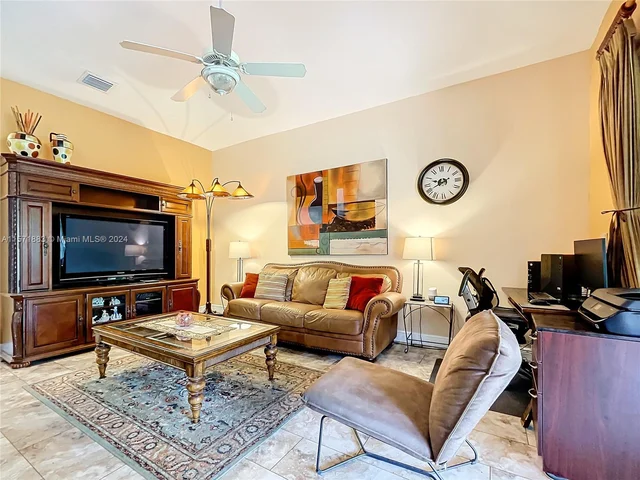 21501 SW 187th Ave, Miami FL 33187