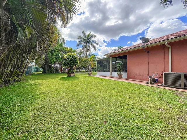 21501 SW 187th Ave, Miami FL 33187