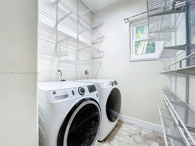 21501 SW 187th Ave, Miami FL 33187