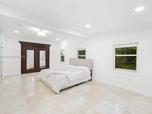 12300 Old Cutler Rd # 12300, Pinecrest FL 33156