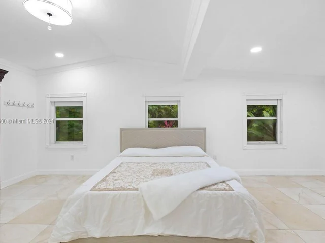 12300 Old Cutler Rd # 12300, Pinecrest FL 33156