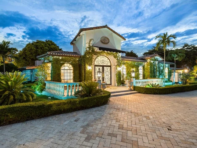 12300 Old Cutler Rd # 12300, Pinecrest FL 33156