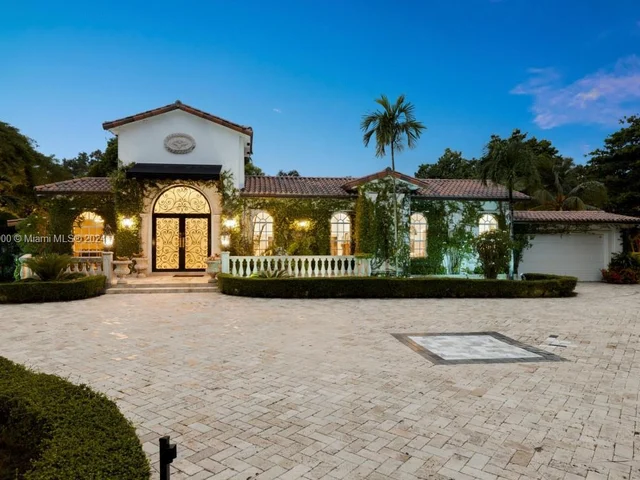 12300 Old Cutler Rd # 12300, Pinecrest FL 33156