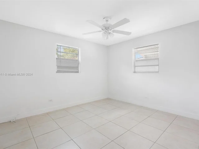 700 SW 67th Ave # A, Pembroke Pines FL 33023