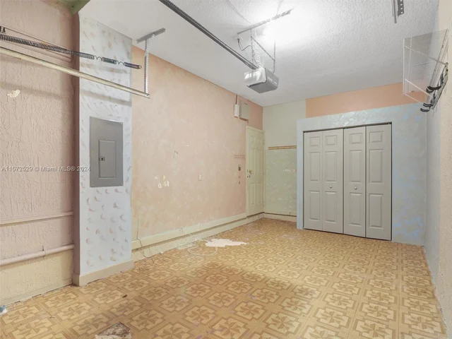 11231 SW 230th Ter, Miami FL 33170