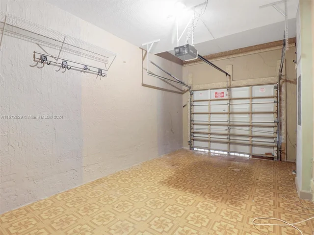 11231 SW 230th Ter, Miami FL 33170