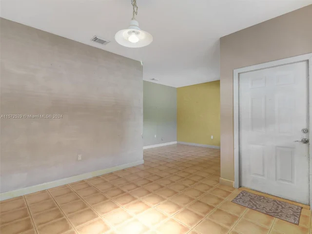 11231 SW 230th Ter, Miami FL 33170