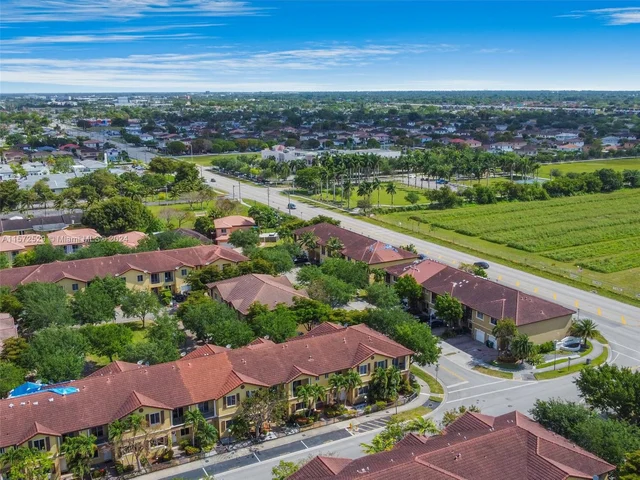 11231 SW 230th Ter, Miami FL 33170