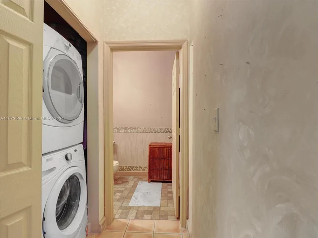 11231 SW 230th Ter, Miami FL 33170