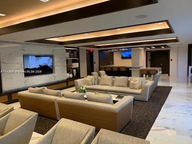 301 Altara Ave # 506, Coral Gables FL 33146