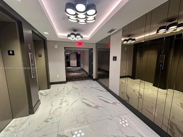 301 Altara Ave # 506, Coral Gables FL 33146