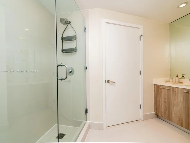 501 NE 31st St # 3701, Miami FL 33137