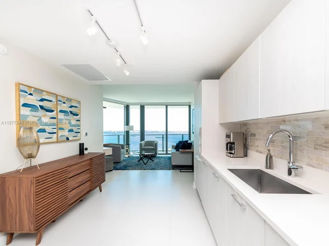 501 NE 31st St # 3701, Miami FL 33137