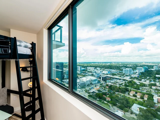 501 NE 31st St # 3701, Miami FL 33137